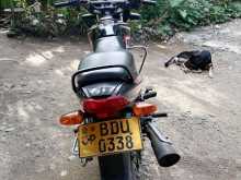 https://riyasewana.com/uploads/tvs-metro-11722494973.jpg