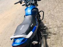 https://riyasewana.com/uploads/tvs-metro-2412470624561.jpg