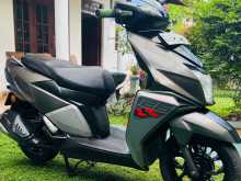 https://riyasewana.com/uploads/tvs-n-torq-175065113273.jpg
