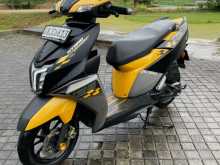 https://riyasewana.com/uploads/tvs-ntorq-1120425513242.jpg