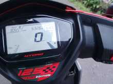 https://riyasewana.com/uploads/tvs-ntorq-125-191947444623.jpg