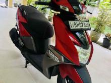 https://riyasewana.com/uploads/tvs-ntorq-1512004724132.jpg