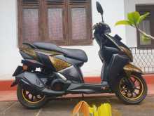 https://riyasewana.com/uploads/tvs-ntorq-1917405513672.jpg