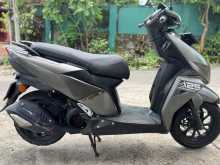 https://riyasewana.com/uploads/tvs-ntorq-2019-308131613262.jpg