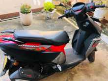 https://riyasewana.com/uploads/tvs-ntorq-2214300813152.jpg