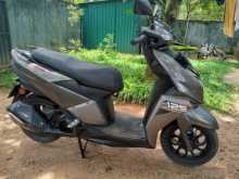 https://riyasewana.com/uploads/tvs-ntorq-2518092113064.jpg