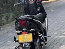 https://riyasewana.com/uploads/tvs-ntorq-711432824481.jpg