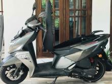 https://riyasewana.com/uploads/tvs-ntorq-911120824012.jpg