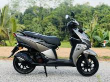 https://riyasewana.com/uploads/tvs-ntorq-99373324453.jpg