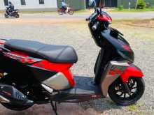 https://riyasewana.com/uploads/tvs-ntorq-race-711554213053.jpg