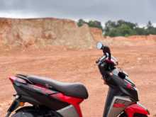 https://riyasewana.com/uploads/tvs-ntorq-racing-1913160013864.jpg
