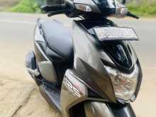 https://riyasewana.com/uploads/tvs-ntroq-125-2517311722682.jpg