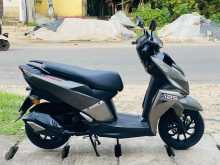 https://riyasewana.com/uploads/tvs-ntroq-125-288590522632.jpg