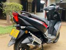 https://riyasewana.com/uploads/tvs-ntroq-2011333422532.jpg