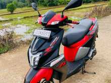 https://riyasewana.com/uploads/tvs-ntroq-race-22805384382.jpg