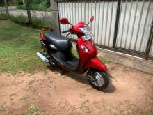 Hero Pleasure 2012 Motorbike