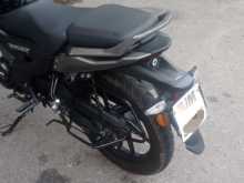 https://riyasewana.com/uploads/tvs-raider-114422813073.jpg