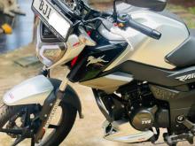 https://riyasewana.com/uploads/tvs-raider-125-511584424421.jpg