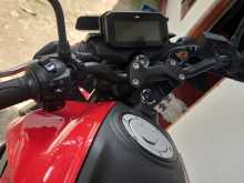 https://riyasewana.com/uploads/tvs-raider-211306031606.jpg