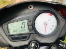 https://riyasewana.com/uploads/tvs-rtr-150-191611466234.jpg