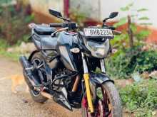 https://riyasewana.com/uploads/tvs-rtr-200-1210054922242.jpg
