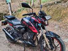 TVS Apache RTR 200 2017 Motorbike