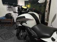 https://riyasewana.com/uploads/tvs-rtr-200-2522060622662.jpg