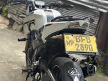 https://riyasewana.com/uploads/tvs-rtr-200-817211222593.jpg