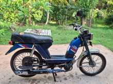 TVS Safari 2015 Motorbike