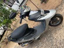 https://riyasewana.com/uploads/tvs-scooter-190210813222.jpg