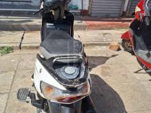 https://riyasewana.com/uploads/tvs-scooter-3144810462351.jpg