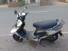 https://riyasewana.com/uploads/tvs-scooty-171556554232.jpg