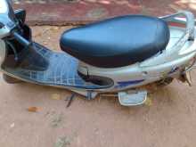https://riyasewana.com/uploads/tvs-scooty-281822154893.jpg