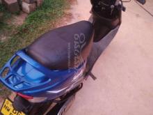 https://riyasewana.com/uploads/tvs-scooty-610454844235.jpg