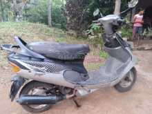 https://riyasewana.com/uploads/tvs-scooty-pep-119144313193.jpg