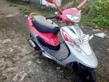https://riyasewana.com/uploads/tvs-scooty-pep-151303584173.jpg