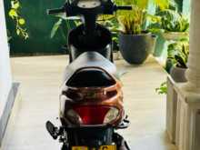 https://riyasewana.com/uploads/tvs-scooty-pep-1513374413514.jpg