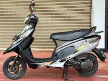 https://riyasewana.com/uploads/tvs-scooty-pep-17007074833.jpg