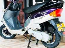 https://riyasewana.com/uploads/tvs-scooty-pep-187464113294.jpg