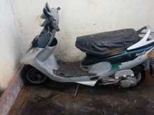 https://riyasewana.com/uploads/tvs-scooty-pep-211408184633.jpg