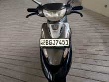 https://riyasewana.com/uploads/tvs-scooty-pep-231923381722.jpg