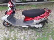 https://riyasewana.com/uploads/tvs-scooty-pep-2519561613613.jpg