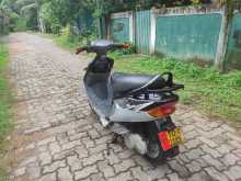 https://riyasewana.com/uploads/tvs-scooty-pep-25803034322.jpg