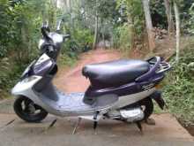 https://riyasewana.com/uploads/tvs-scooty-pep-317210713812.jpg