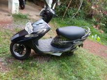 https://riyasewana.com/uploads/tvs-scooty-pep-31757511366378.jpg