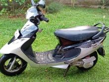 https://riyasewana.com/uploads/tvs-scooty-pep-5649356545.jpg