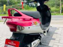 https://riyasewana.com/uploads/tvs-scooty-pept-14943181946.jpg
