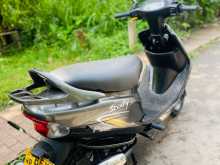 https://riyasewana.com/uploads/tvs-scooty-pept-16921391164.jpg