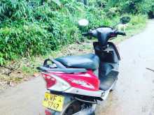 https://riyasewana.com/uploads/tvs-scooty-streak-1210444113414.jpg