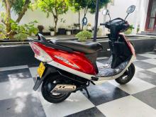 https://riyasewana.com/uploads/tvs-scooty-streak-131102576116.jpg